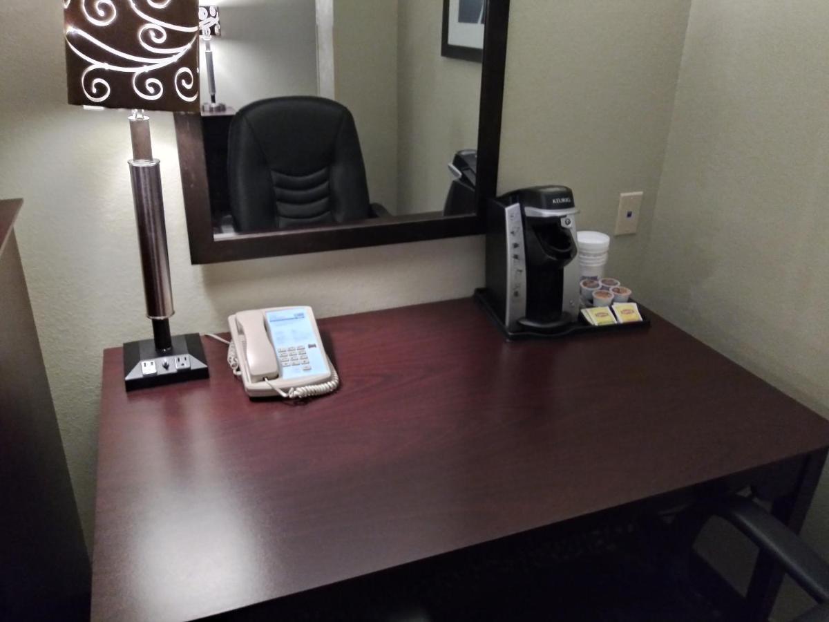 Holiday Inn Express Pittsburgh West - Greentree, An Ihg Hotel Crafton Kültér fotó