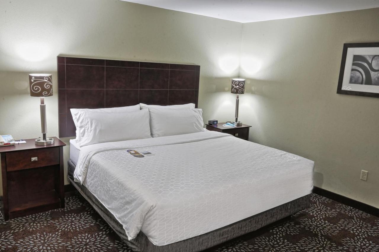 Holiday Inn Express Pittsburgh West - Greentree, An Ihg Hotel Crafton Kültér fotó