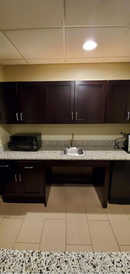 Holiday Inn Express Pittsburgh West - Greentree, An Ihg Hotel Crafton Kültér fotó