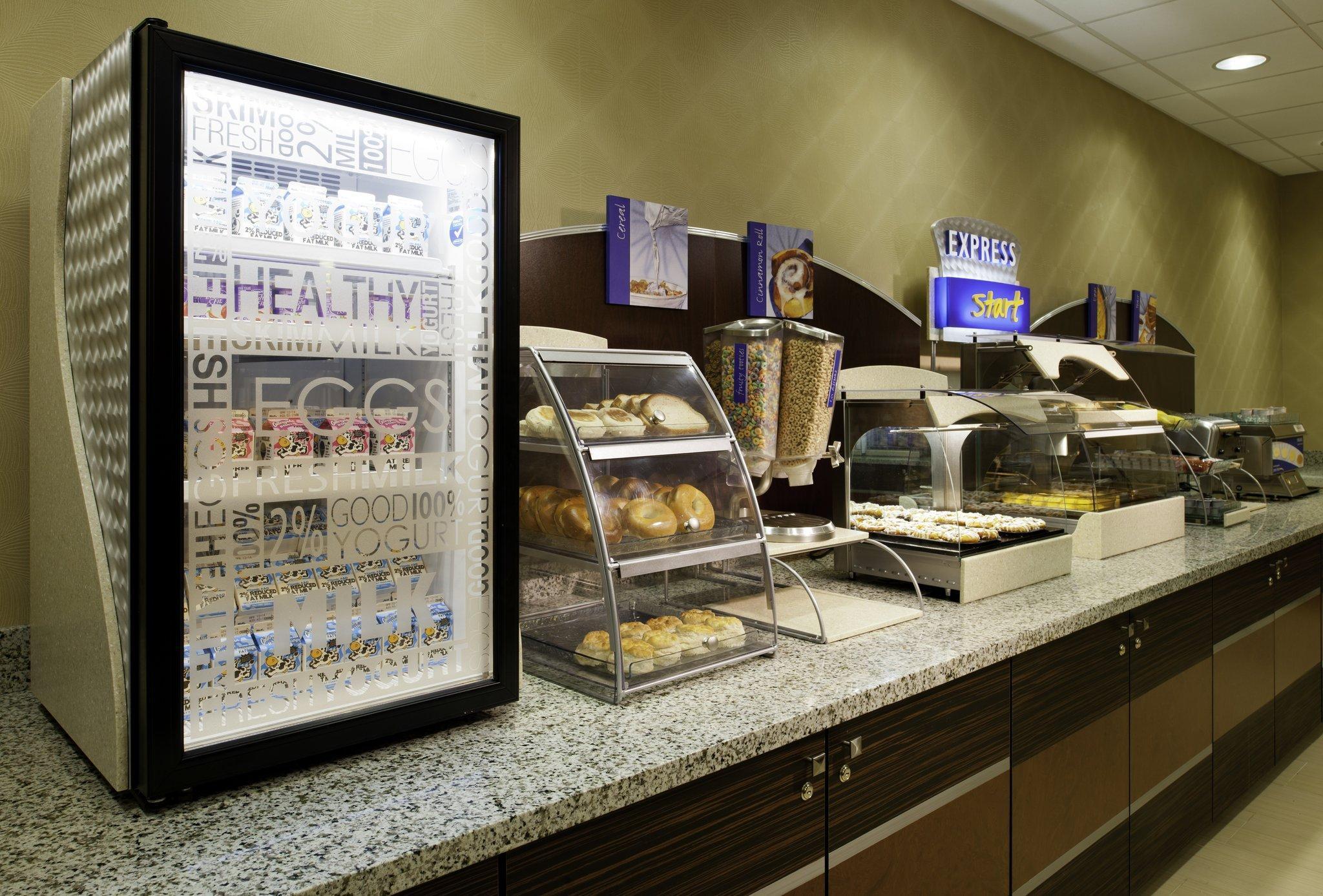 Holiday Inn Express Pittsburgh West - Greentree, An Ihg Hotel Crafton Kültér fotó