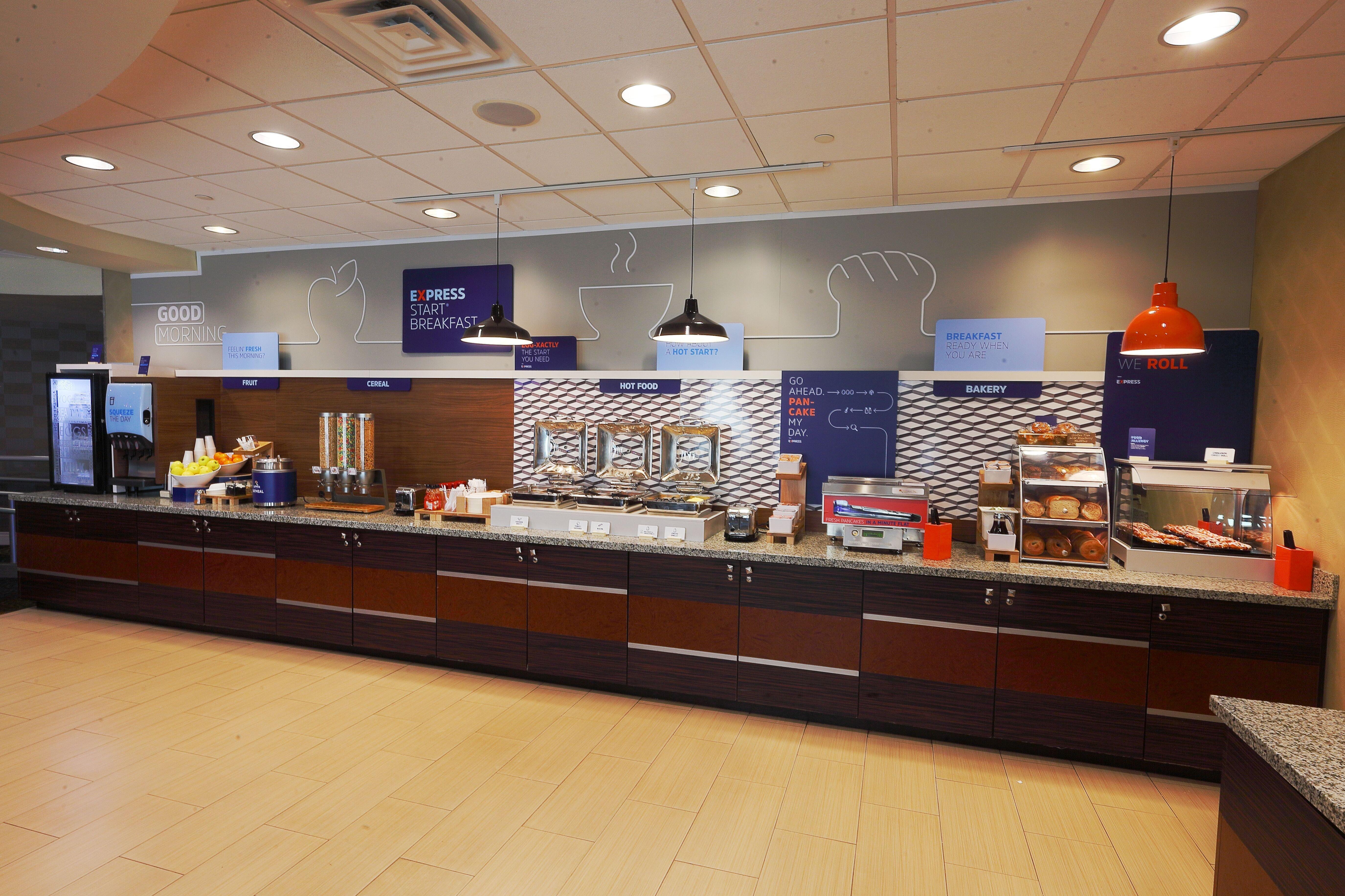 Holiday Inn Express Pittsburgh West - Greentree, An Ihg Hotel Crafton Kültér fotó