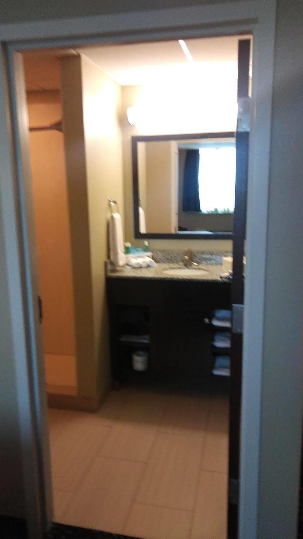 Holiday Inn Express Pittsburgh West - Greentree, An Ihg Hotel Crafton Kültér fotó