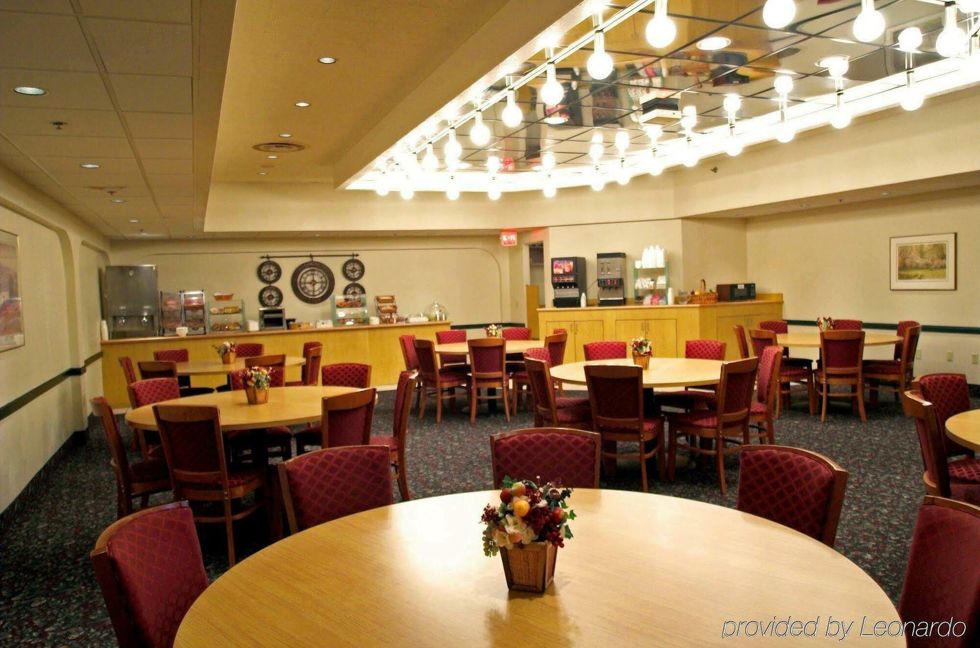Holiday Inn Express Pittsburgh West - Greentree, An Ihg Hotel Crafton Kültér fotó